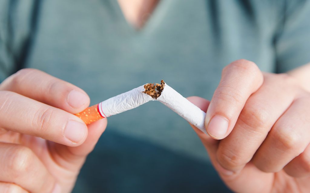 Dejar de fumar para prevenir el cáncer de colon